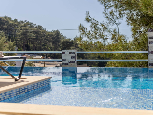  gece  -  Kasım
  | Kalkan Akbel Villa: Doğa Manzaralı, Jakuzili, Korunaklı Havuzlu, 4 Kişilik